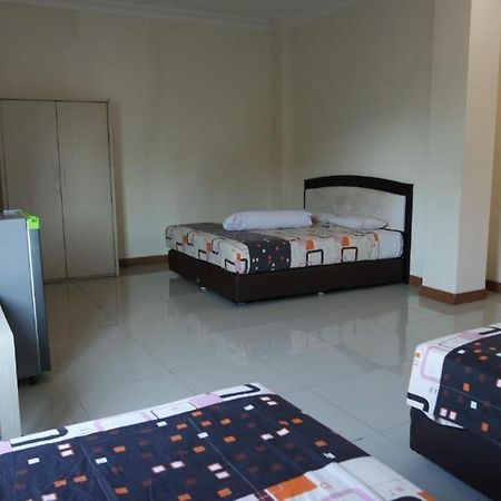 Hotel Sulawesi Gorontalo Surabaya Eksteriør billede